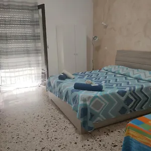 Nocleg ze śniadaniem Bed And Fly Aeroporto Fontanarossa Reception H24 Bagno Privato In, Katania